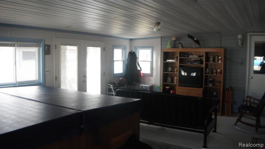 14545 Elwell Road Belleville, MI 48111 - Photo 3 of 12 listings 004.jpg