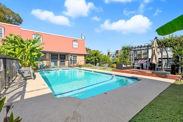 $349,999 | 900 South Lamar Boulevard, Unit 210, Austin, TX 78704