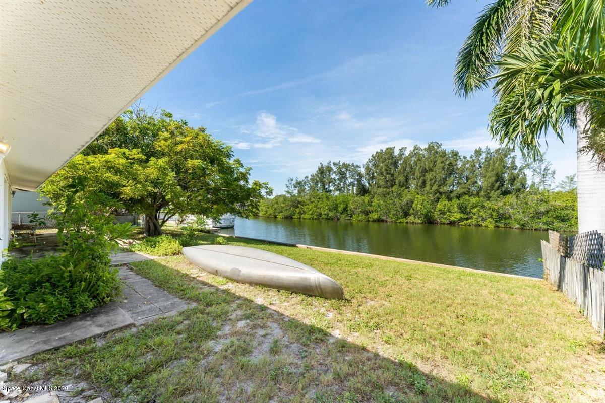 124 La Riviere Road Cocoa Beach, FL 32931 - Photo 9 of 19 Backyard