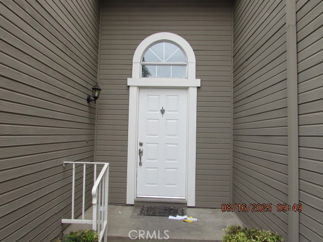 555 Canyon Hill Road San Dimas, CA 91773 - Photo 2 of 16 a view of a brick house