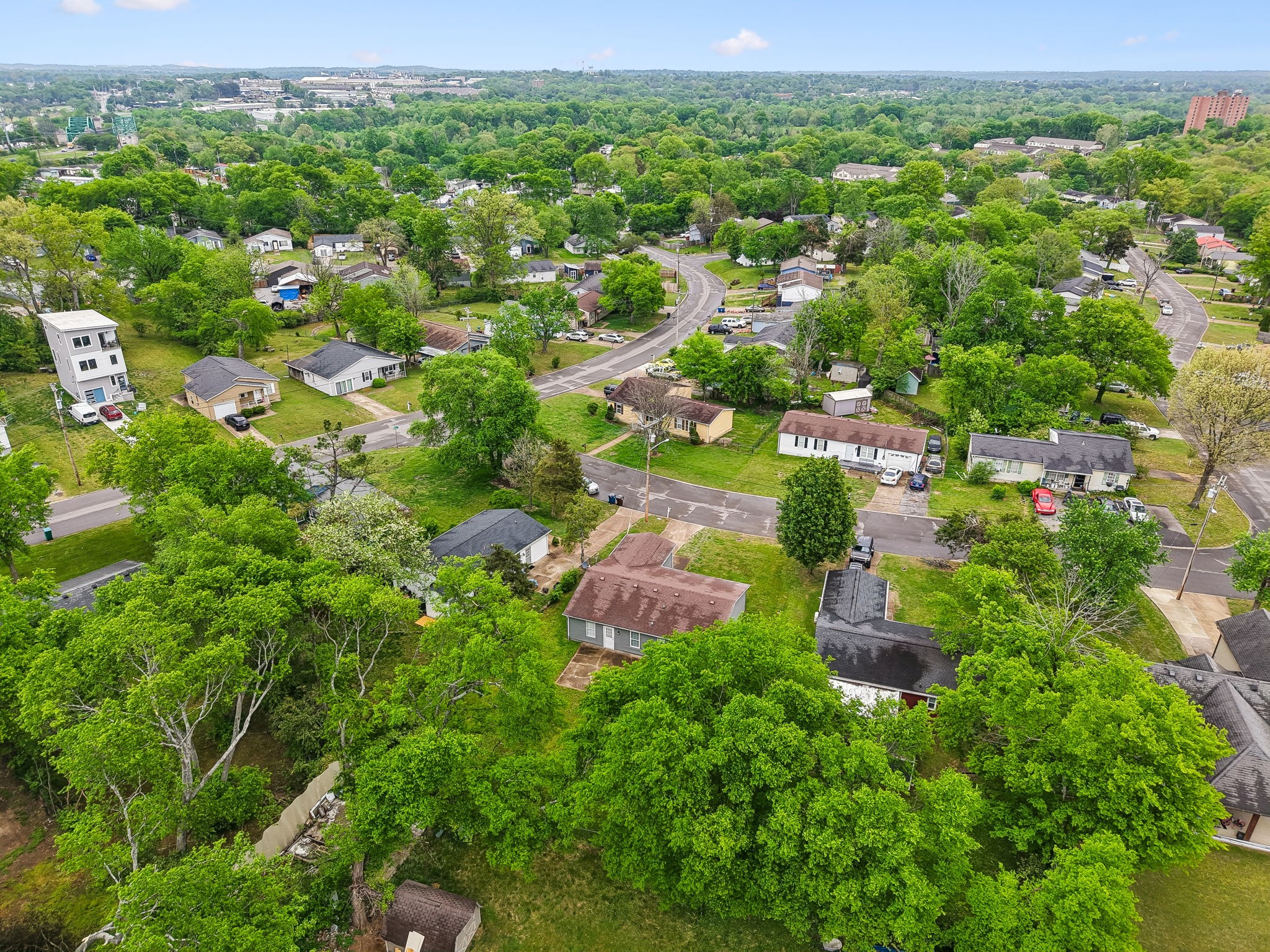 809 Fawn Lane Madison, TN 37115 - Photo 41 of 43 a view of a city