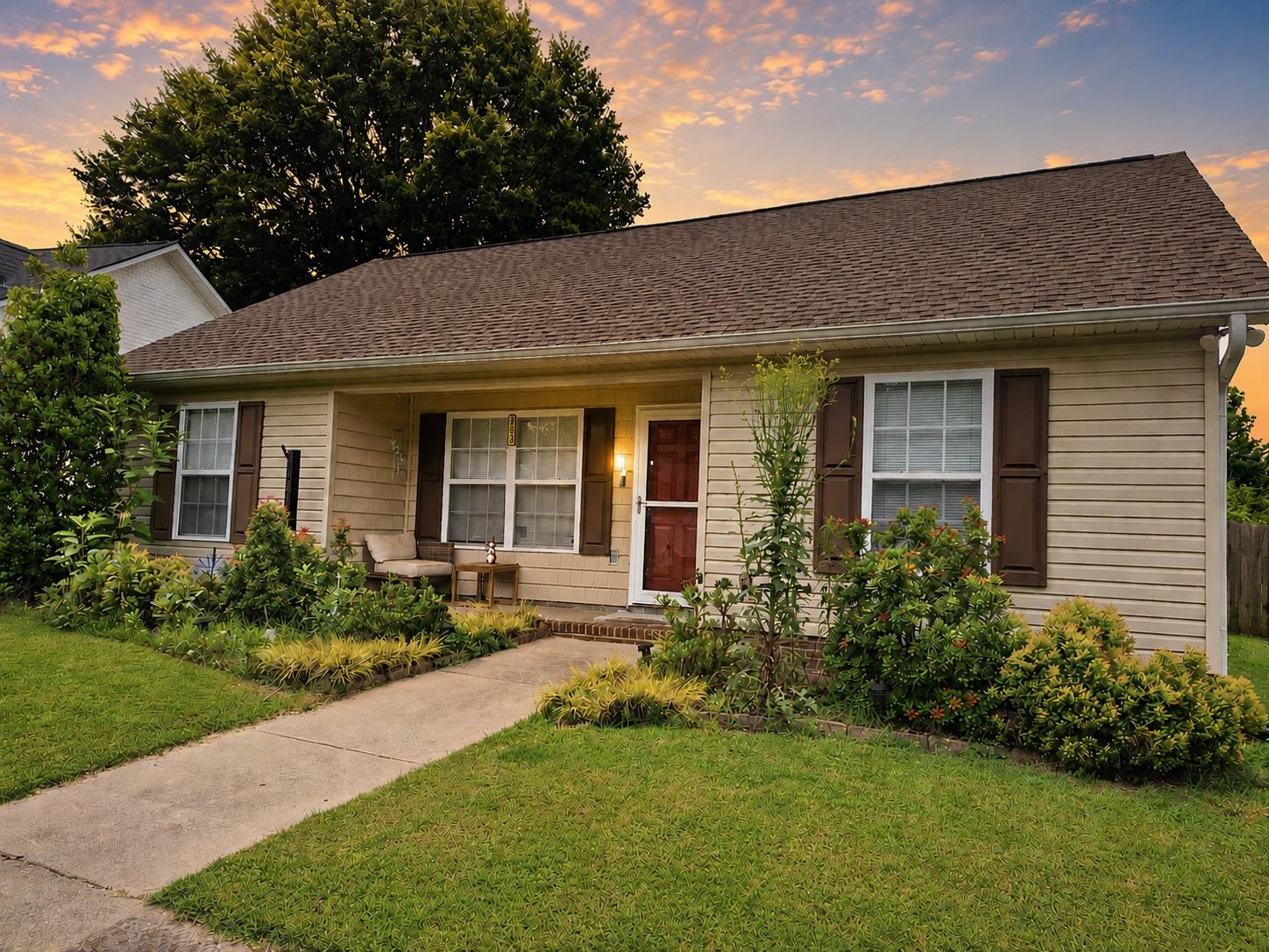 345 Bishop Hicks Court Inman, SC 29349 - Photo 2 of 20 Twilight - Virtually enhanced