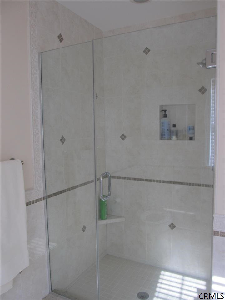119 Darroch Road Bethlehem, NY 12054 - Photo 18 of 21 Photo 18