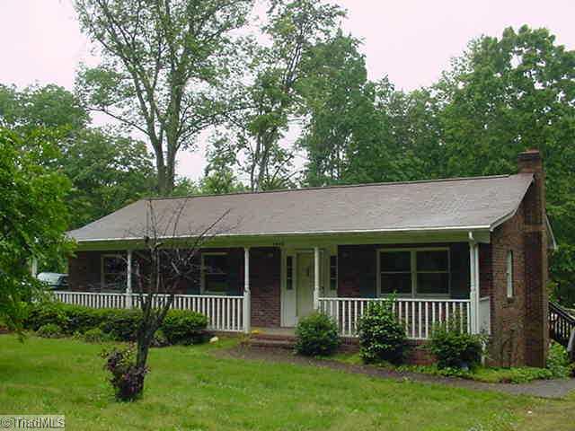 5940 Jones Road Walkertown, NC 27051 - Photo 1 of 6 Exterior Front.