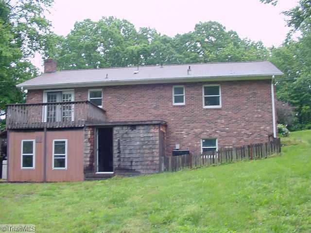 5940 Jones Road Walkertown, NC 27051 - Photo 2 of 6 Exterior Back.