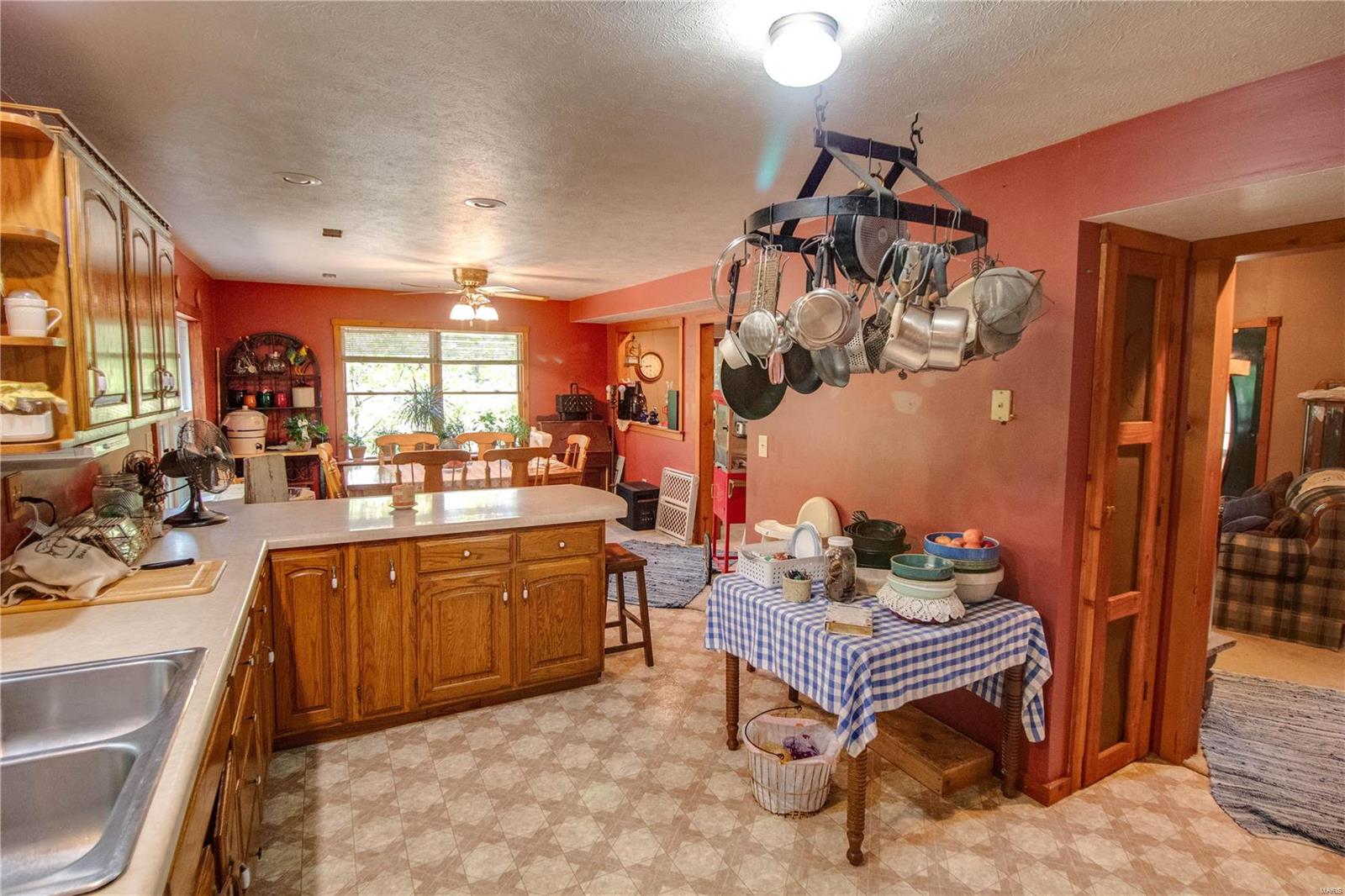 13751 Halliday Road Shipman, IL 62685 - Photo 19 of 49