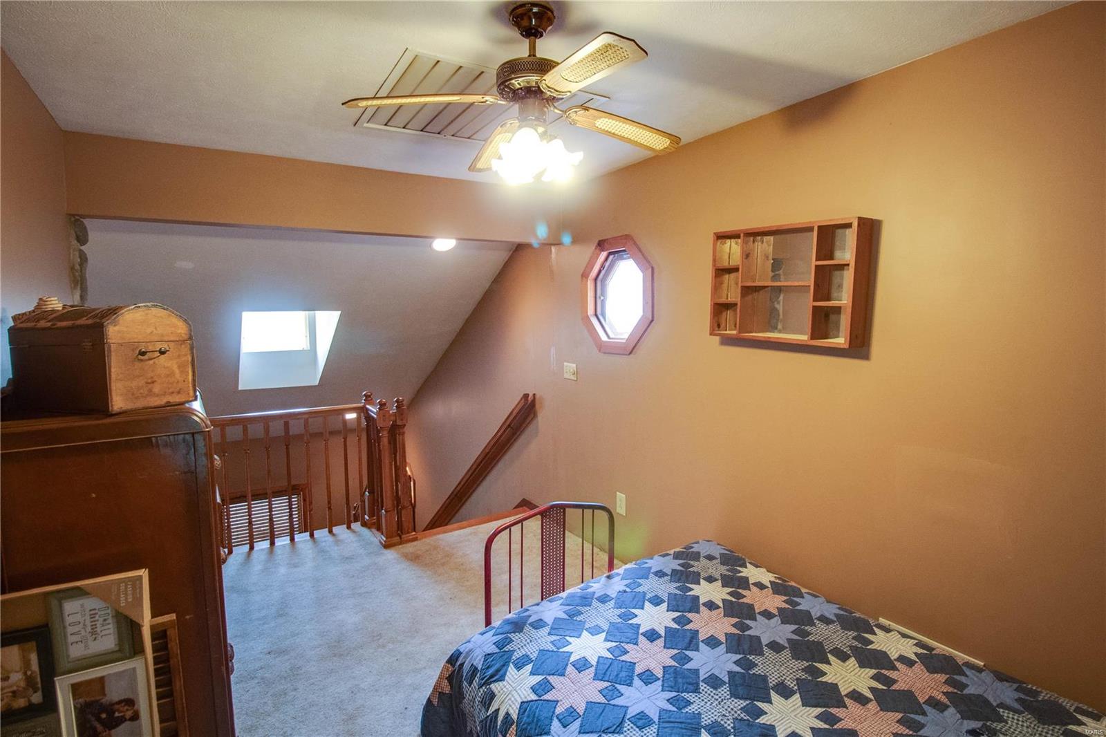 13751 Halliday Road Shipman, IL 62685 - Photo 33 of 49