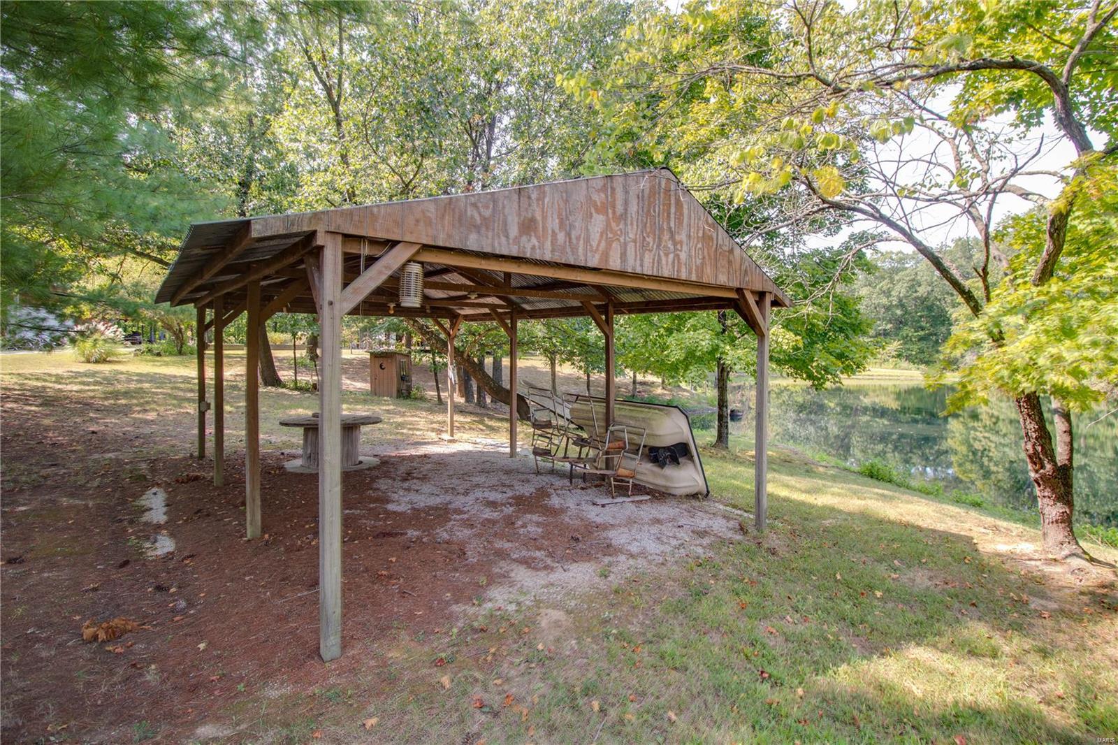 13751 Halliday Road Shipman, IL 62685 - Photo 46 of 49