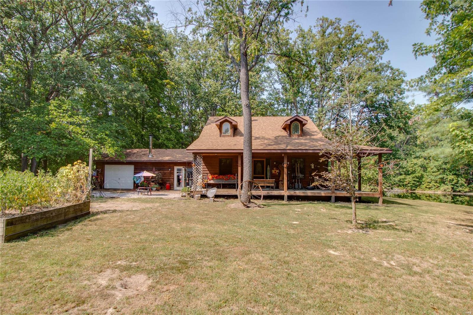 13751 Halliday Road Shipman, IL 62685 - Photo 8 of 49