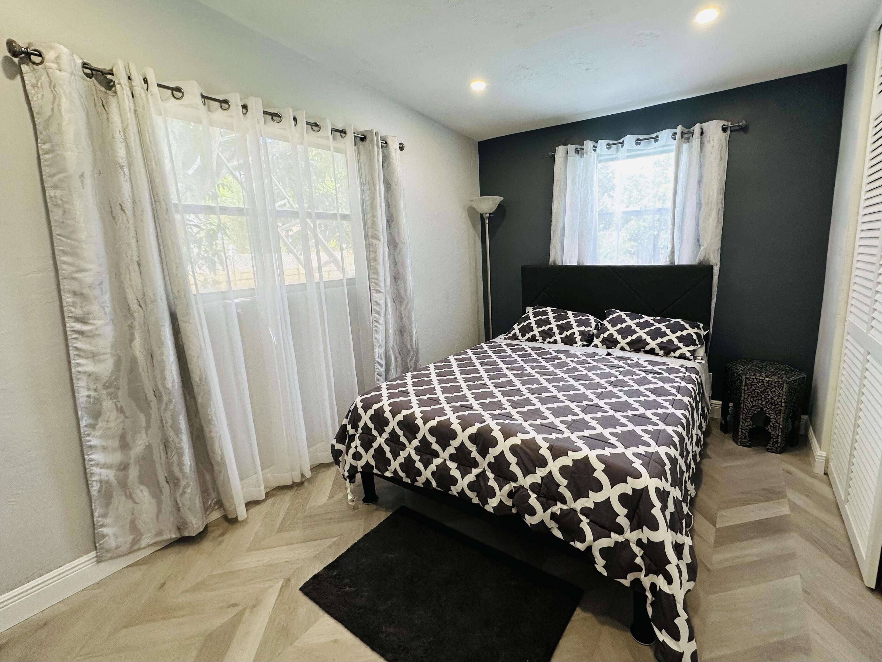 1865 West Chatham Road West Palm Beach, FL 33415 - Photo 42 of 56 46