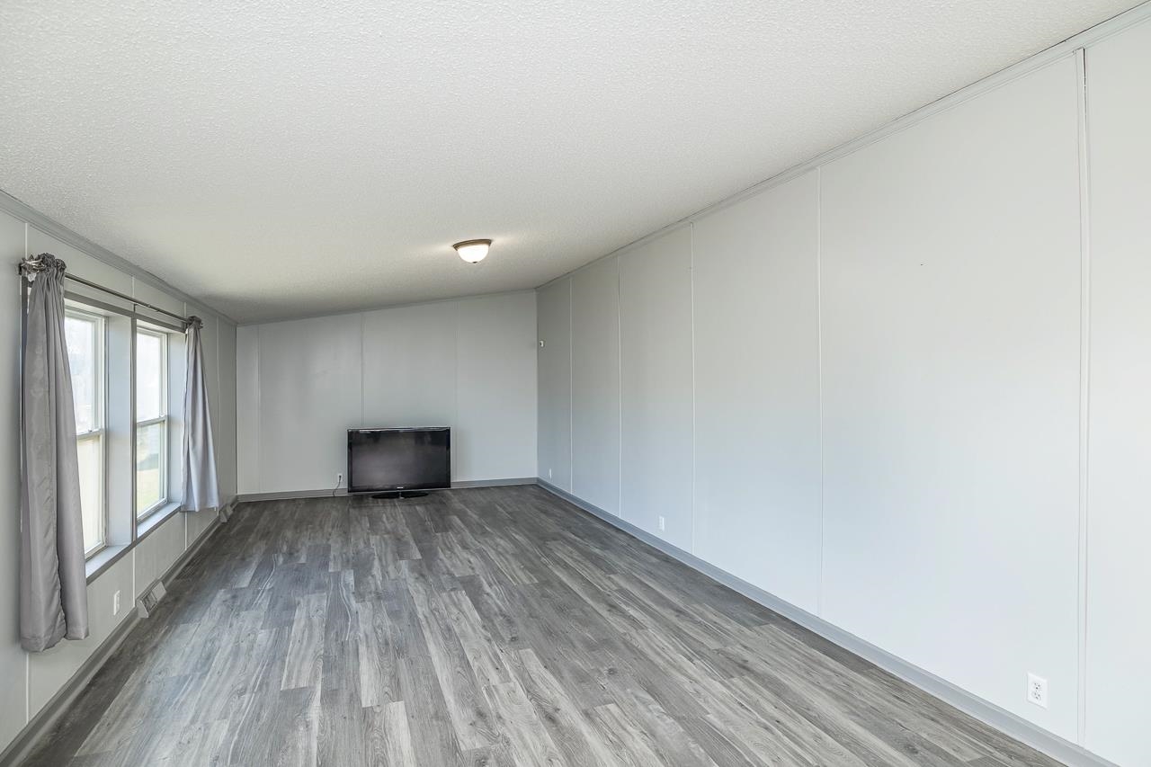 393 Durbin Meadows Road Fountain Inn, SC 29644 - Photo 8 of 33