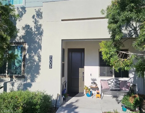 $899,000 | 7003 Citron Lane, Cypress, CA 90630
