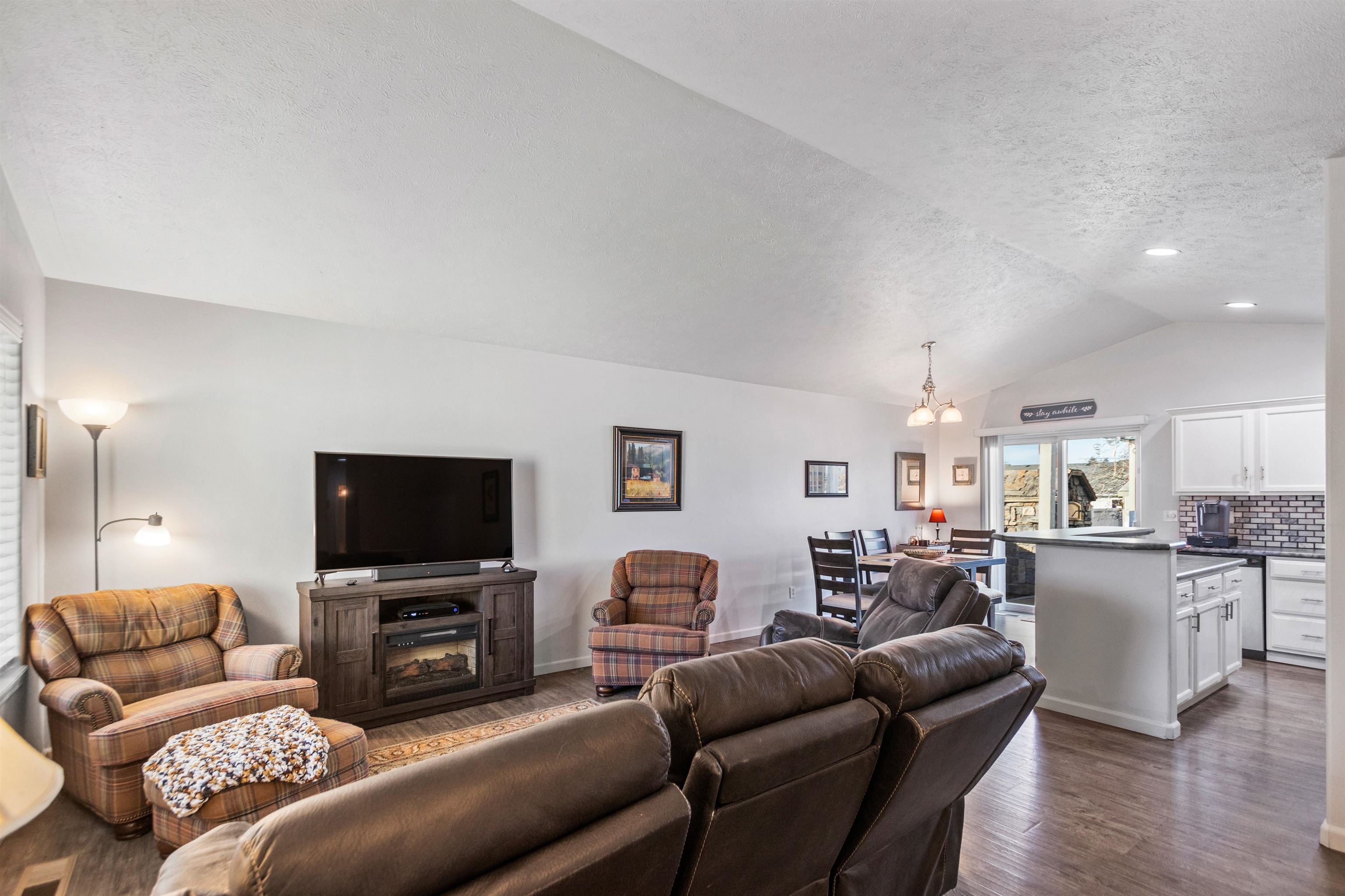 1621 North Center Road Spokane Valley, WA 99212 - Photo 8 of 30 Gallery Image 8