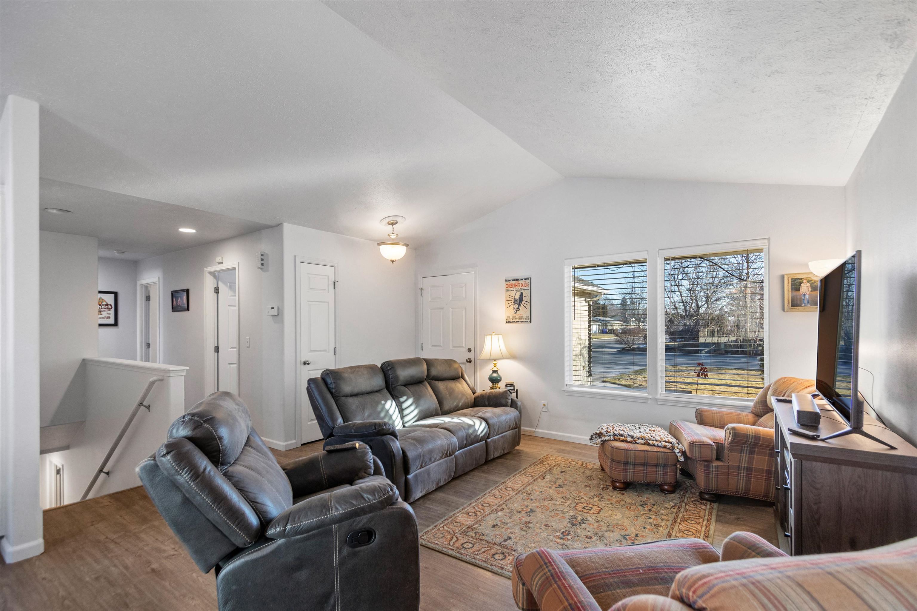 1621 North Center Road Spokane Valley, WA 99212 - Photo 10 of 30 Gallery Image 10