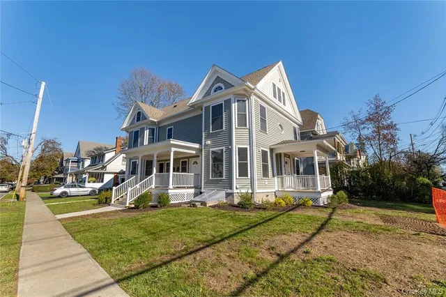 $2,200 | 22 Forbus Street, Unit 3, Poughkeepsie, NY 12601