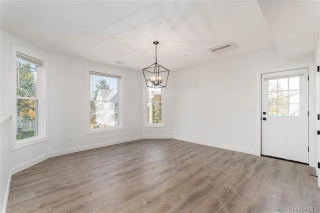 $2,200 | 22 Forbus Street, Unit 3, Poughkeepsie, NY 12601