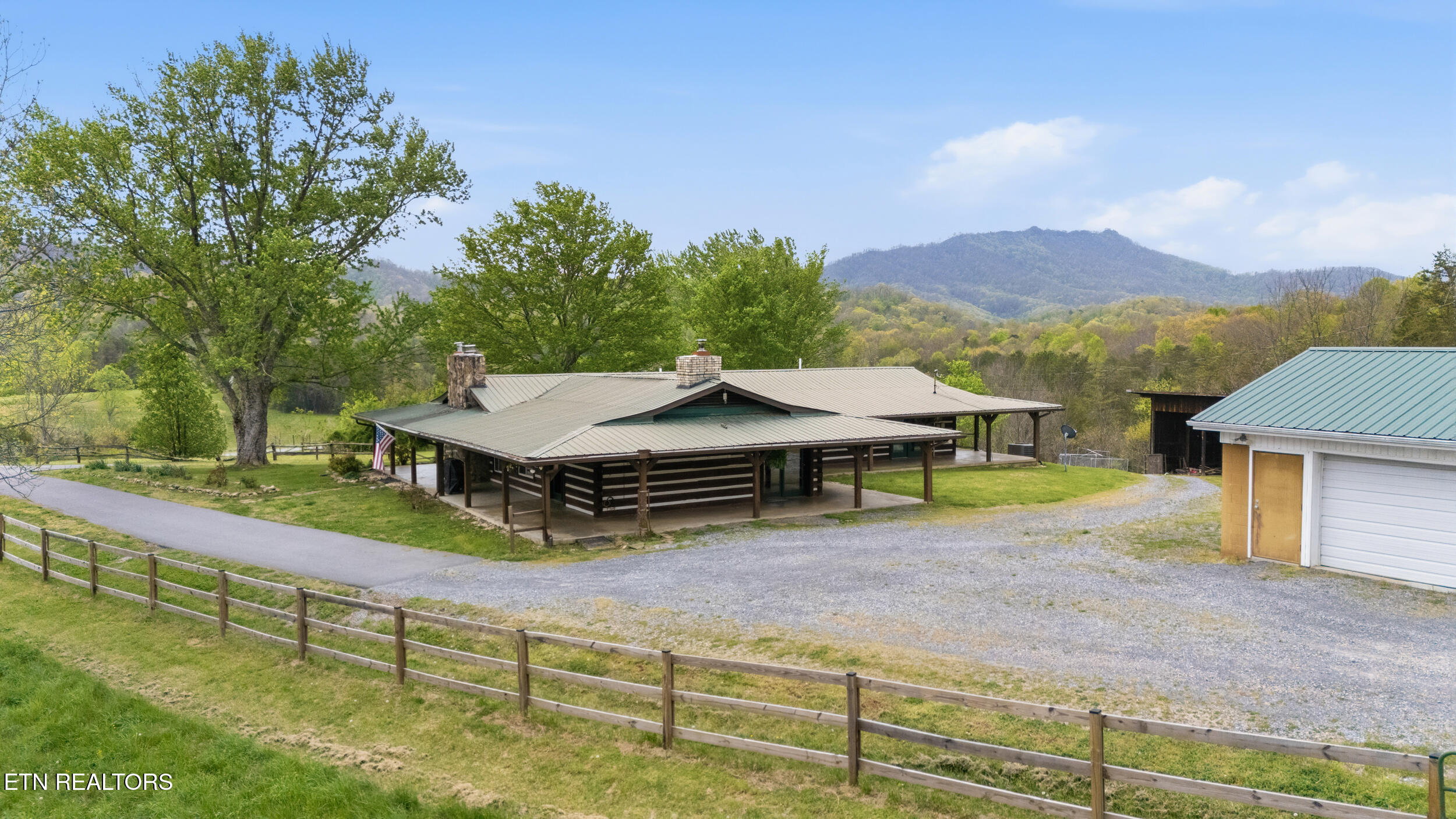 513 Nat Mullenix Road Rogersville, TN 37857 - Photo 2 of 59 3_