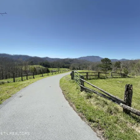 $799,000 | 513 Nat Mullenix Road, Rogersville, TN 37857