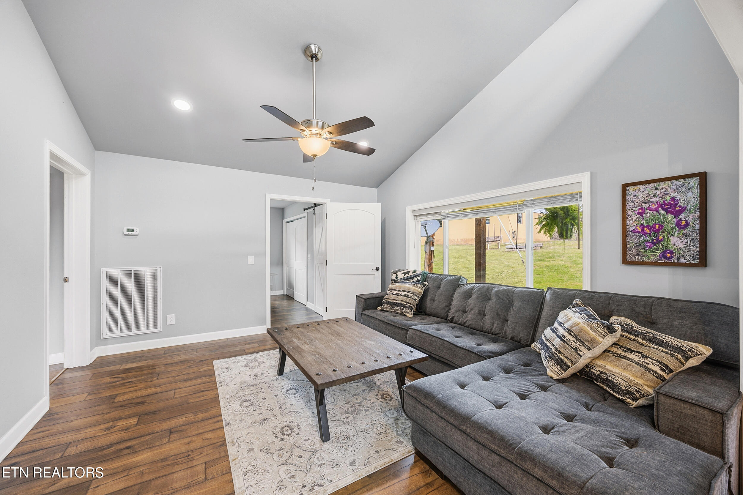 513 Nat Mullenix Road Rogersville, TN 37857 - Photo 48 of 59 61_guest house living room