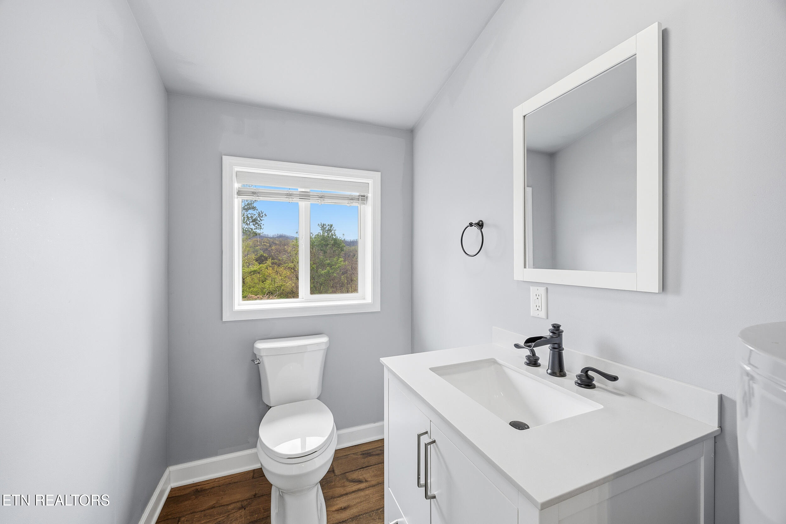 513 Nat Mullenix Road Rogersville, TN 37857 - Photo 52 of 59 67_guest house bathroom