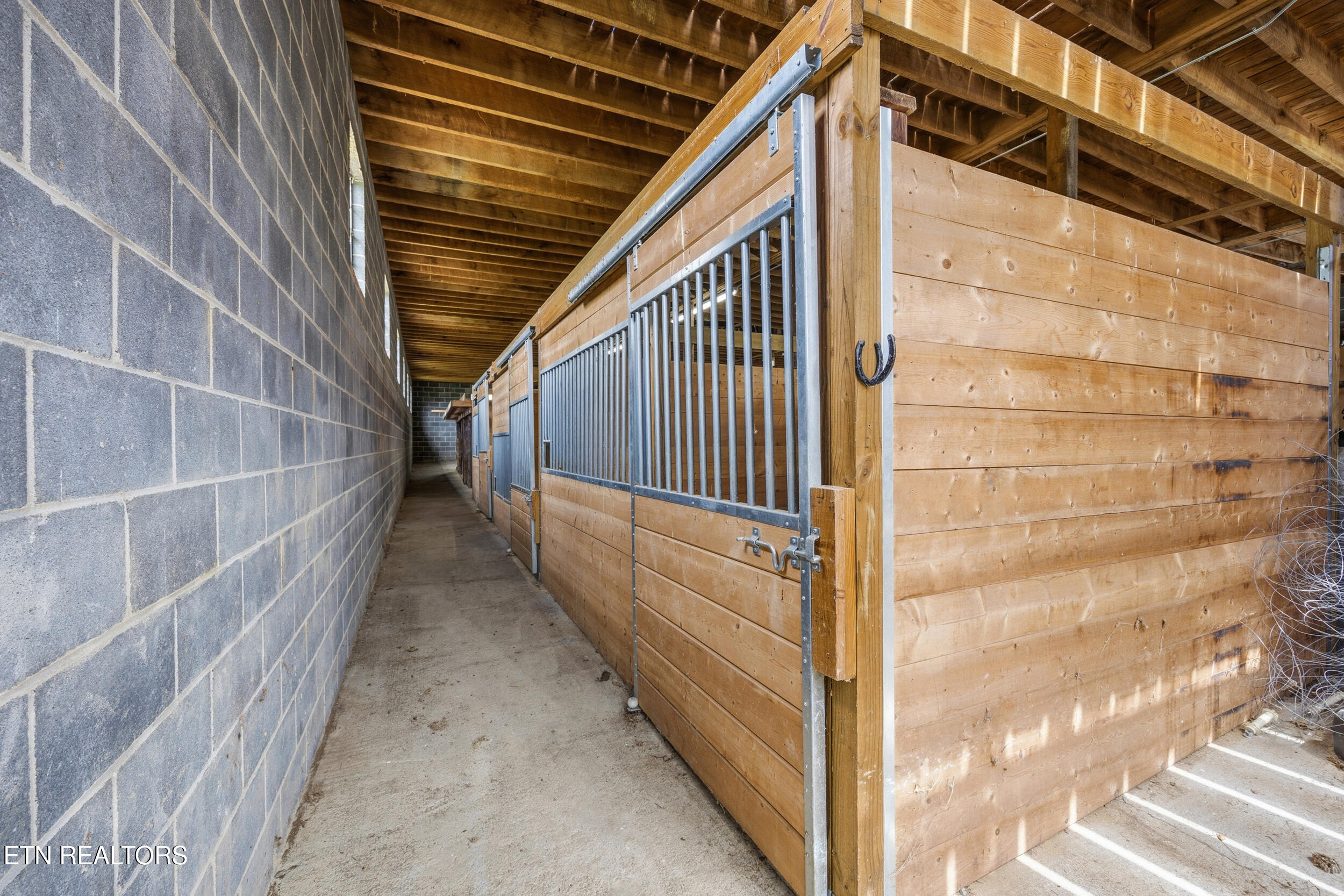 513 Nat Mullenix Road Rogersville, TN 37857 - Photo 58 of 59 51_barn front stalls