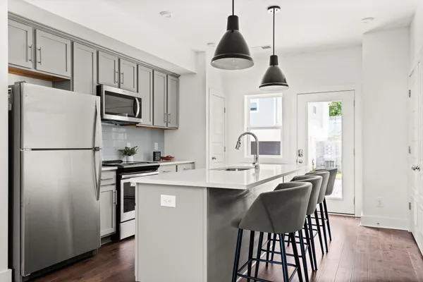 $1,850 | 500 Creative Way, Unit 20, Madison, TN 37115