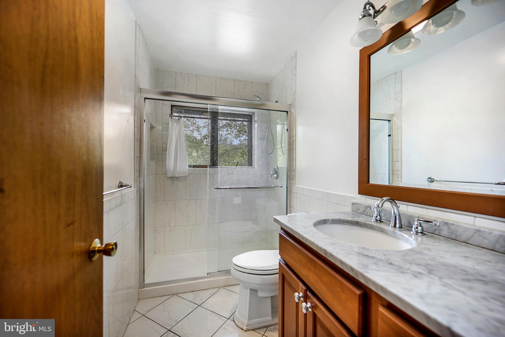1405 Crabhouse Road Lusby, MD 20657 - Photo 31 of 47 Bathroom 2 main level