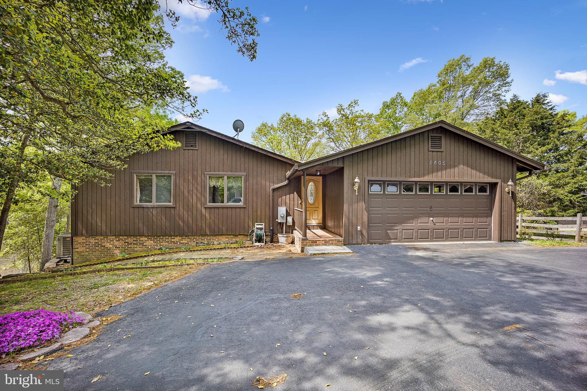 1405 Crabhouse Road Lusby, MD 20657 - Photo 6 of 47 Front view of home