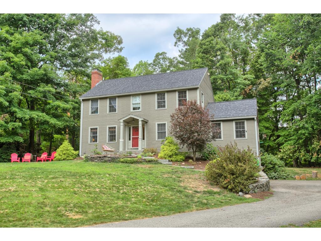 7 Squirrel Run Road Plaistow, NH 03865 - Photo 2 of 33 Gallery Image 2