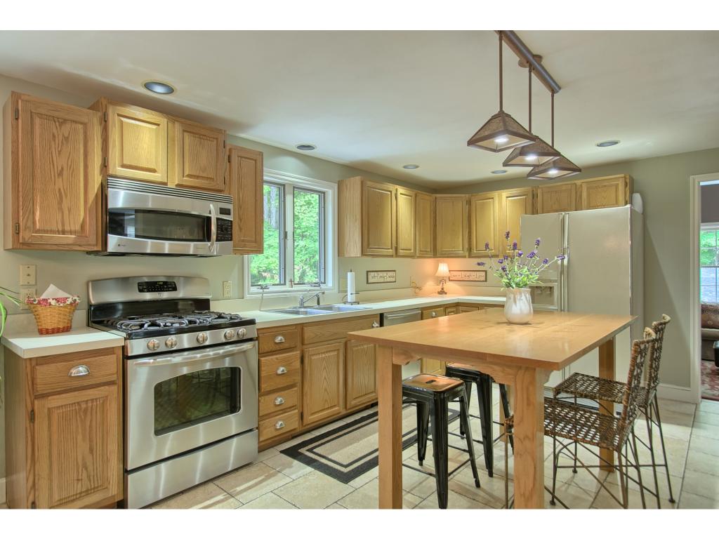 7 Squirrel Run Road Plaistow, NH 03865 - Photo 12 of 33 Gallery Image 12