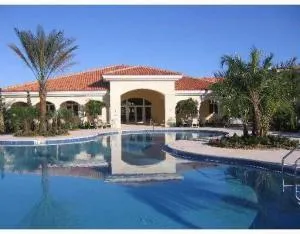 $2,600 | 37 Harbour Isle Drive East, Unit 101, Fort Pierce, FL 34949