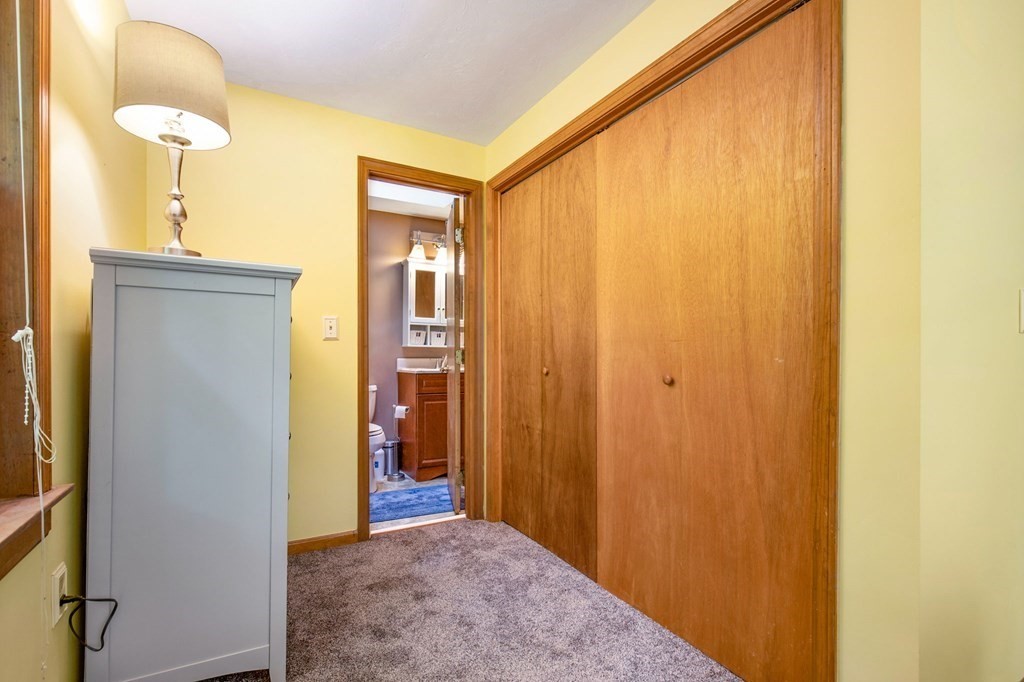 115 Chipaway Road Freetown, MA 02717 - Photo 17 of 40
