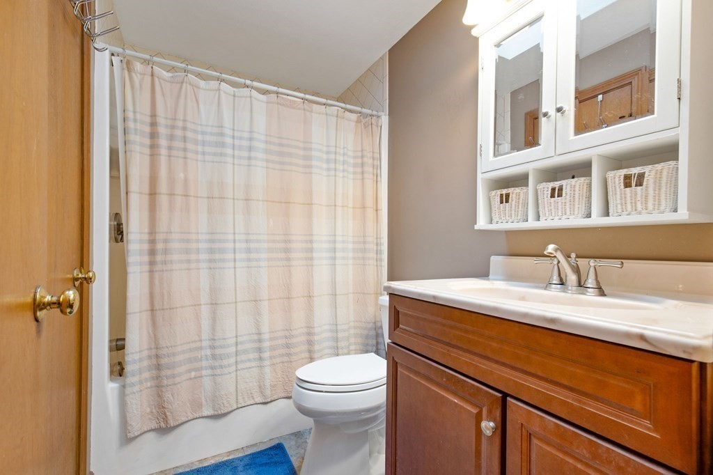 115 Chipaway Road Freetown, MA 02717 - Photo 20 of 40