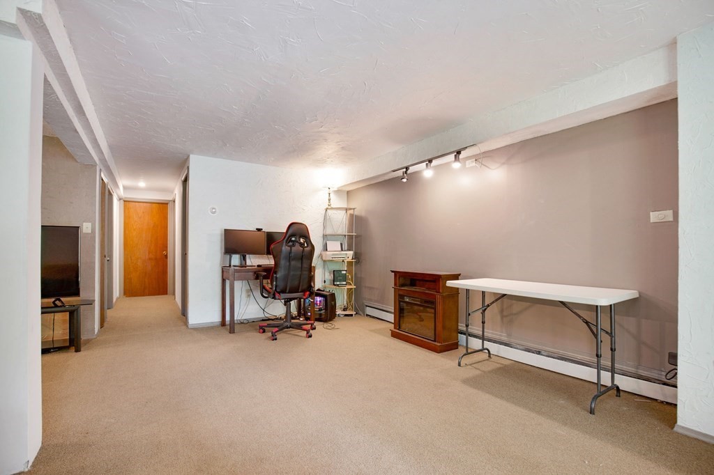 115 Chipaway Road Freetown, MA 02717 - Photo 23 of 40