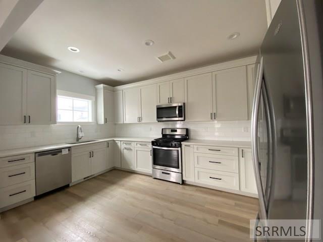 684 North 2876 East Roberts, ID 83444 - Photo 7 of 20