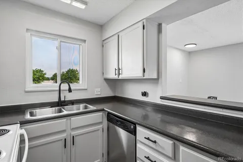 $240,000 | 7309 West Hampden Avenue, Unit 2704, Lakewood, CO 80227