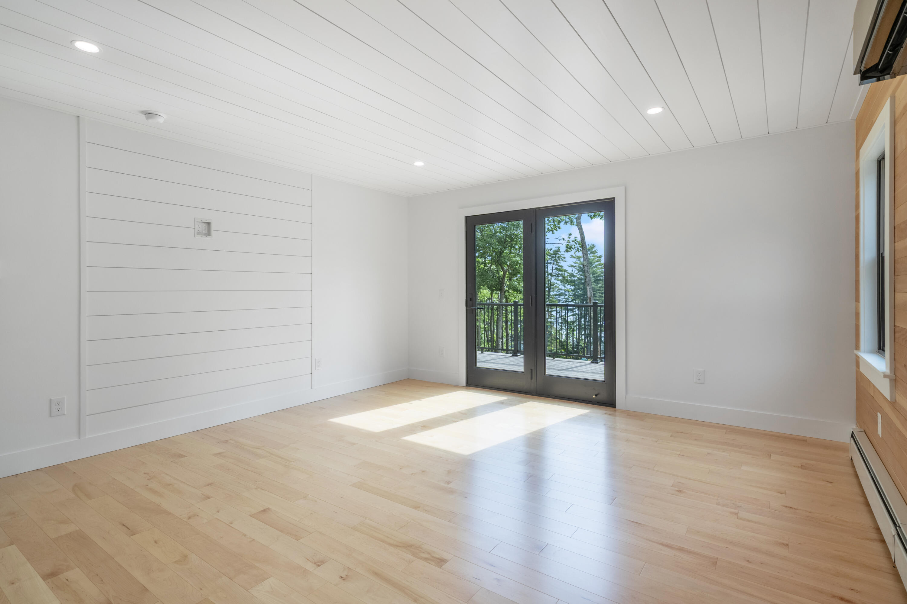 676 Sebago Road Sebago, ME 04029 - Photo 16 of 35 676_Sebago_Rd_076