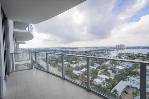 $2,400,000 | 3100 North Ocean Drive, Unit H1207, Singer Island, FL 33404