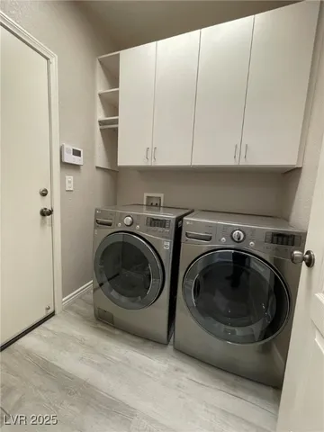 $2,700 | 6636 Sand Swallow Street, North Las Vegas, NV 89084