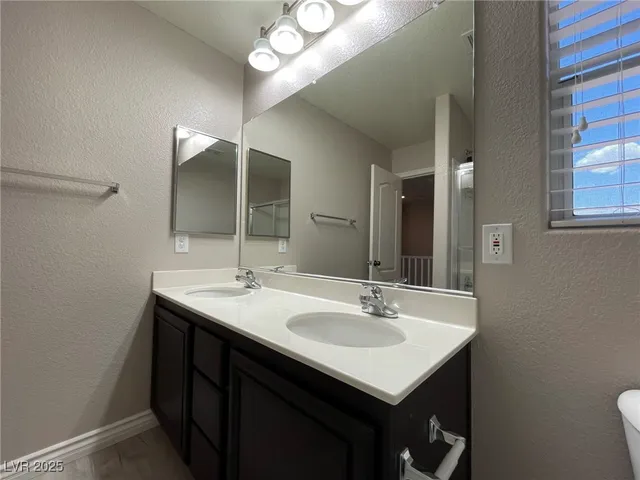 $2,700 | 6636 Sand Swallow Street, North Las Vegas, NV 89084