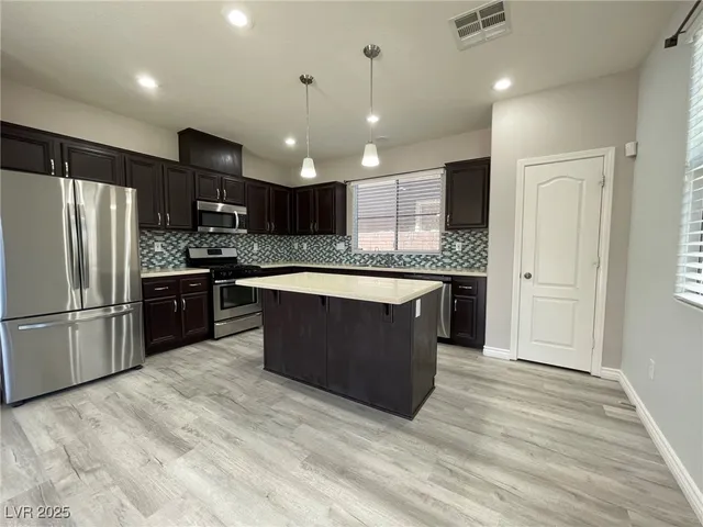 $2,700 | 6636 Sand Swallow Street, North Las Vegas, NV 89084