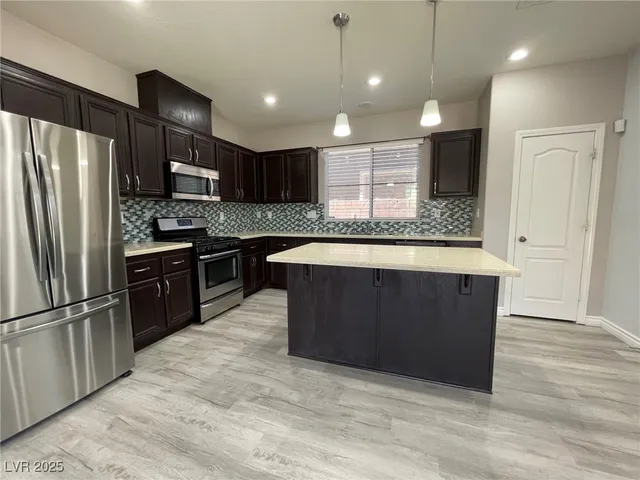 $2,700 | 6636 Sand Swallow Street, North Las Vegas, NV 89084
