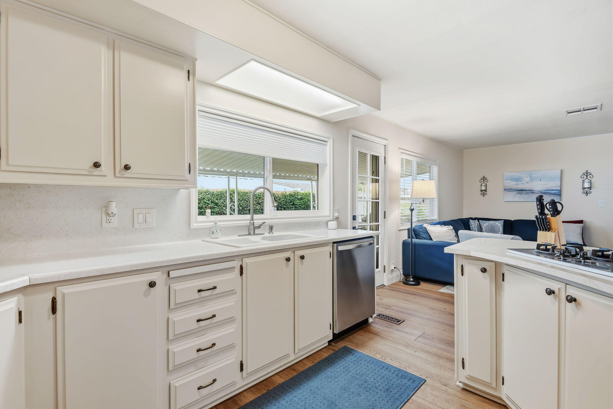 340 Old Mill Road, Unit SPC 152 Santa Barbara, CA 93110 - Photo 11 of 28 18-Kitchen