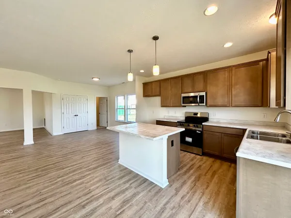 $299,000 | 6800 Coreopsis Lane, Seymour, IN 47274