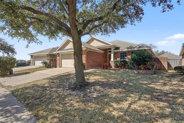 $315,000 | 1042 Grimes Drive, Forney, TX 75126