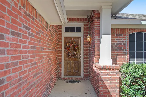 $315,000 | 1042 Grimes Drive, Forney, TX 75126