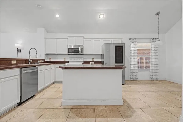 $315,000 | 1042 Grimes Drive, Forney, TX 75126