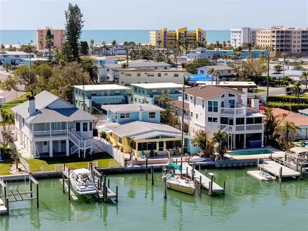 $3,500 | 11215 3rd Street East, Treasure Island, FL 33706