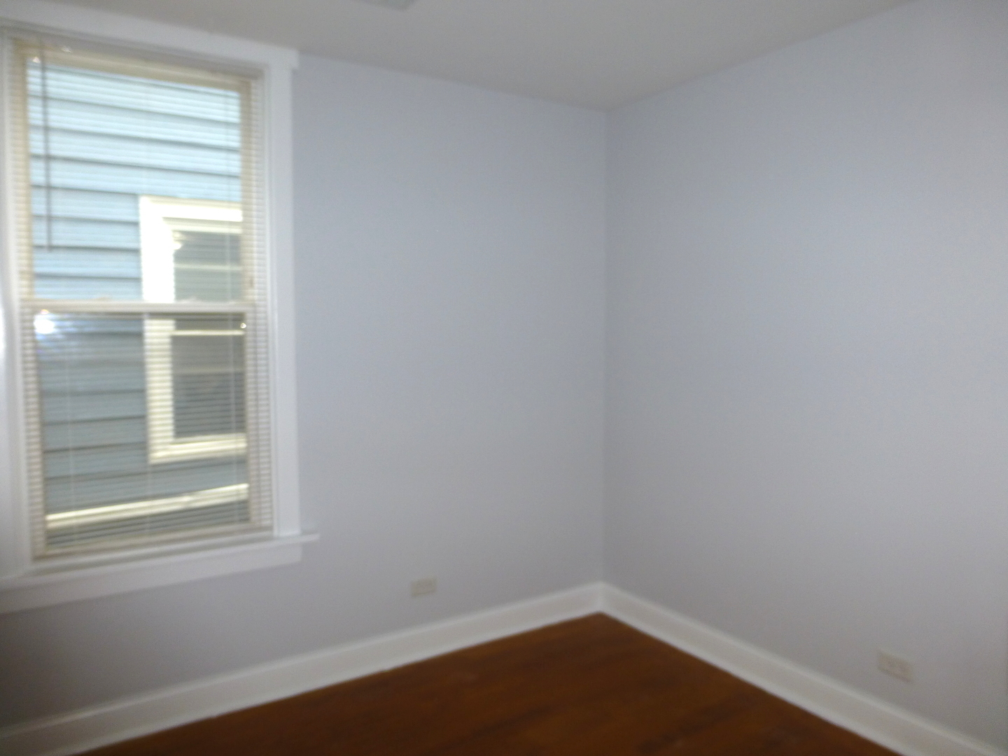 Undisclosed Address Chicago, IL 60647 - Photo 8 of 14 a small space with a window