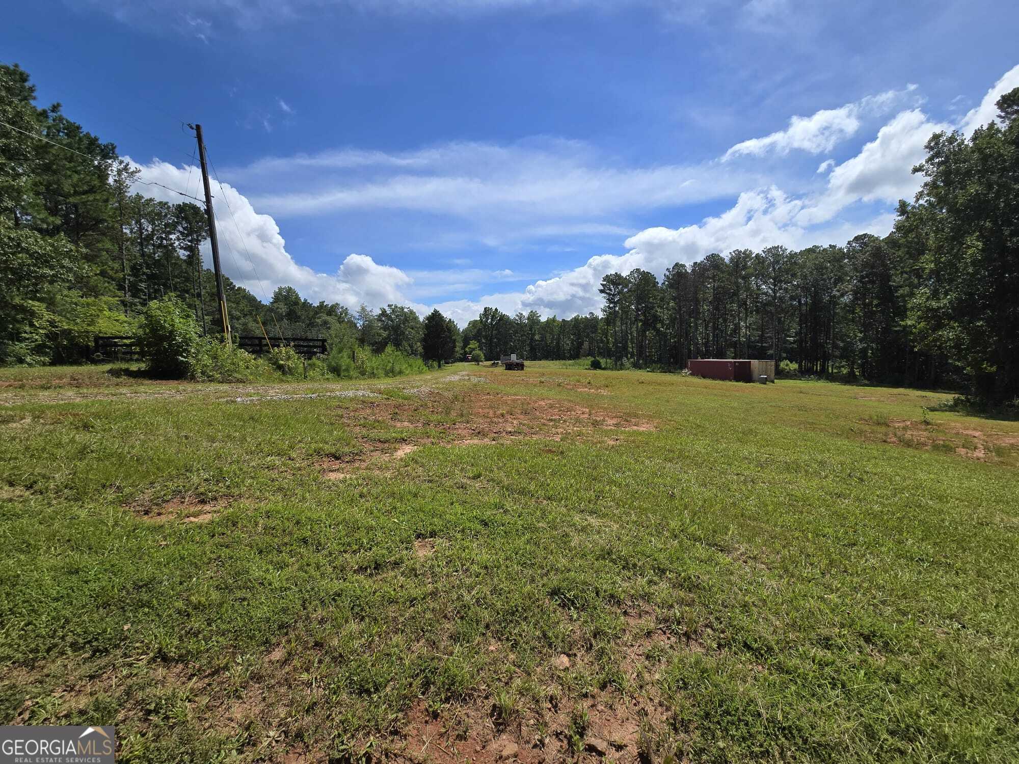 323 Dixon Road Newnan, GA 30263 - Photo 1 of 1